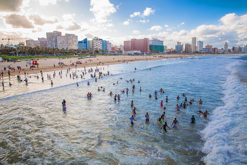Південноафриканці вирушають на пляж у листопаді © Diriye Amey / 500px