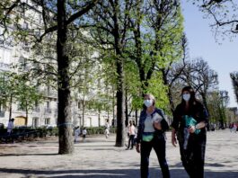 Не далее 10 километров от дома, новые правила для французов