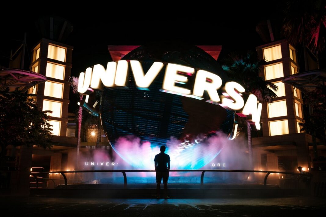 Universal Studios Hollywood откроется 16 апреля