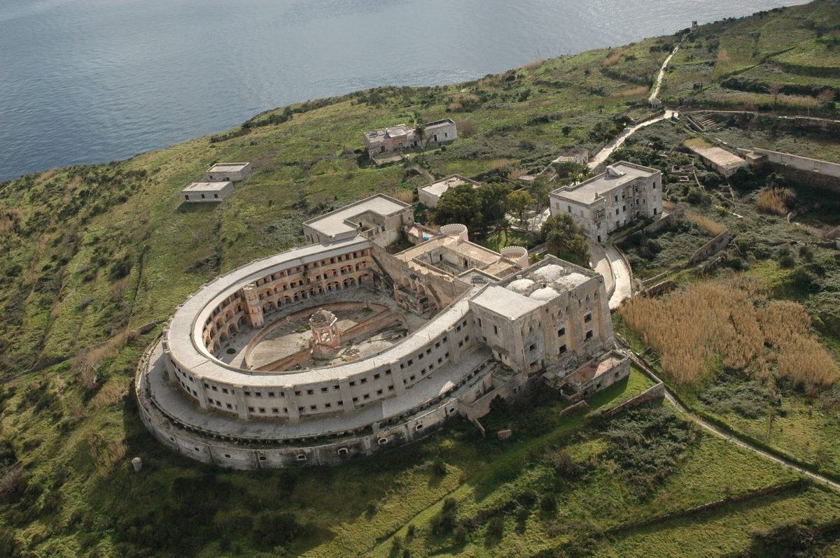 Italy plans to turn the former prison into a future tourist destination