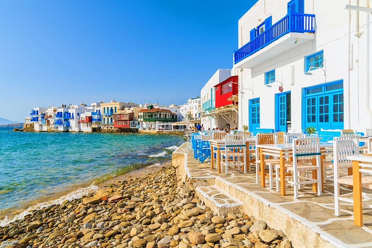 Греція - одна з перших країн ЄС, які взяли цифровий сертифікат COVID / Shutterstock