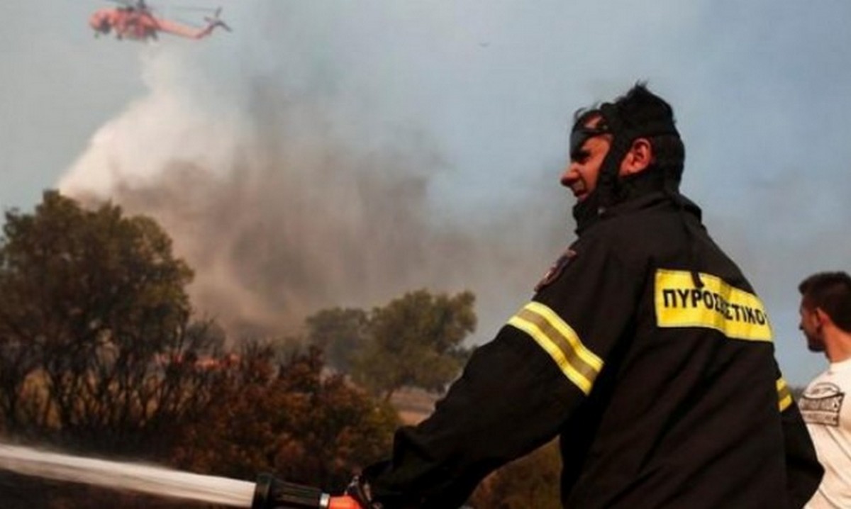 Греция в огне - за день произошло более 50 пожаров по всей стране