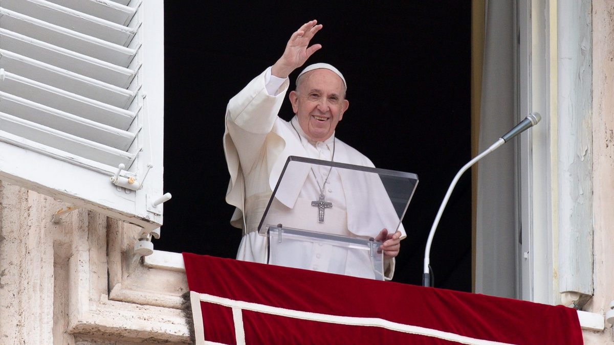 Pope Francis will take part in a UN climate conference