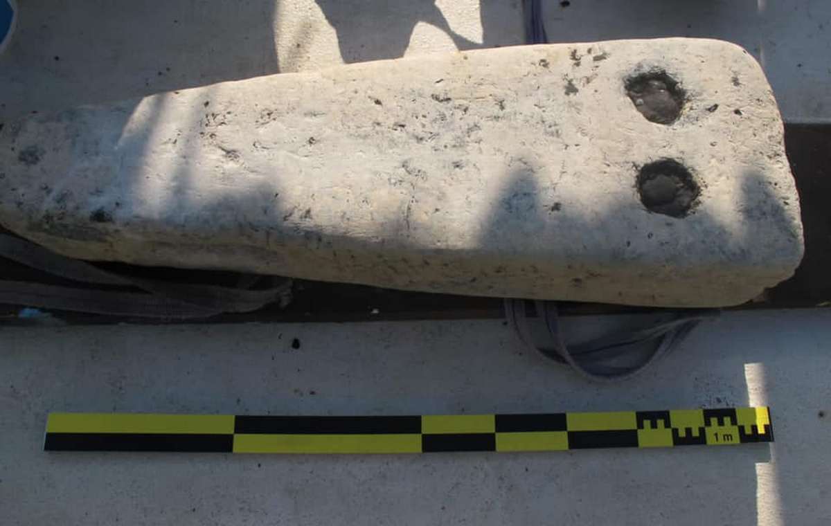 Єгипет знайшов стародавнє військове судно і грецькі могили в затонулому місті