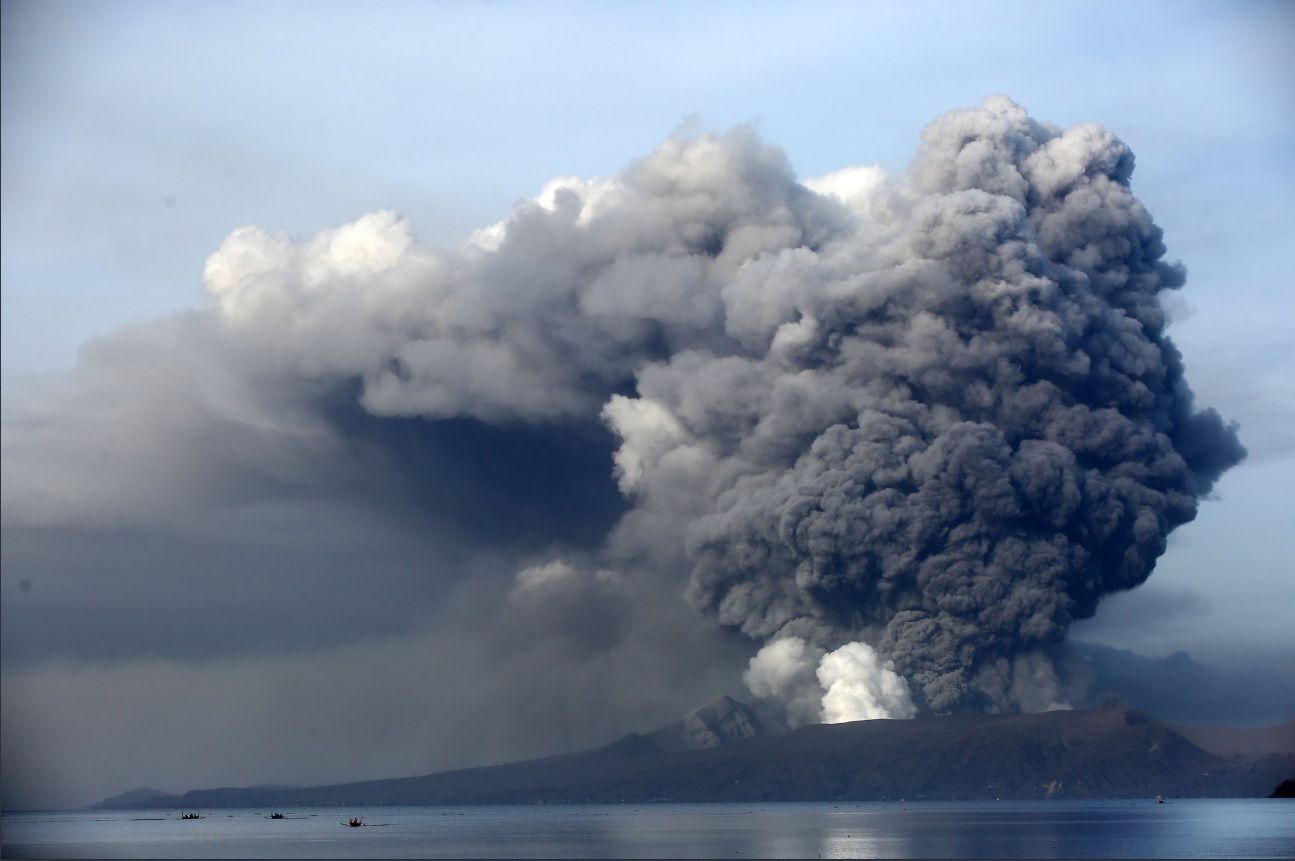 Вулкан Тааль ближайшее время может снова взорваться, утверждают ученые