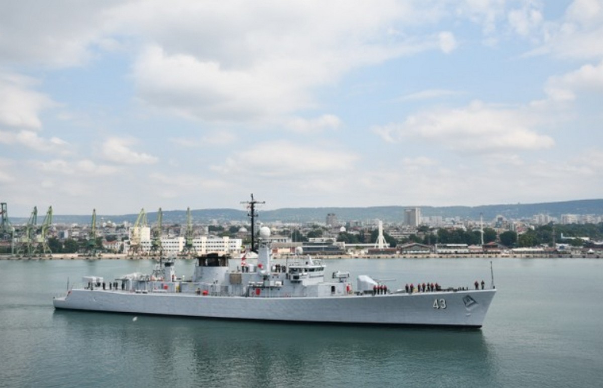 Болгария: в Варне стартовали военно-морские учения НАТО «Си Бриз-2021»