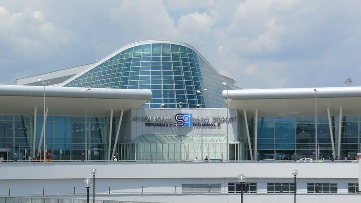 В аеропорту Софії відкрилася лабораторія Covid-19 для пасажирів