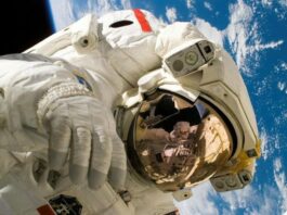 НАСА оголошує надзвичайну ситуацію: МКС безконтрольно летить
