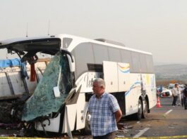 A bus overturned in Turkey, killing at least 14 people