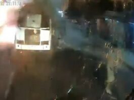 У Воронежі вибухнув автобус з людьми, є загиблі (ВІДЕО)