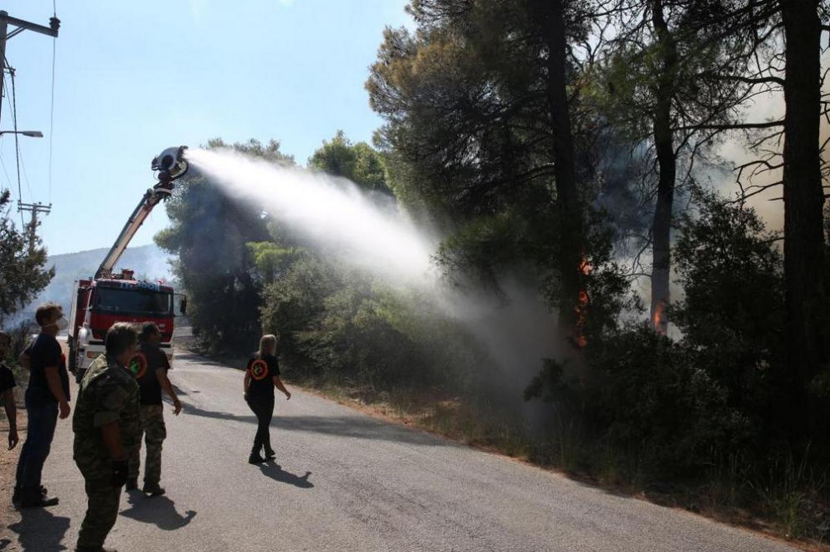 New fires broke out in Greece