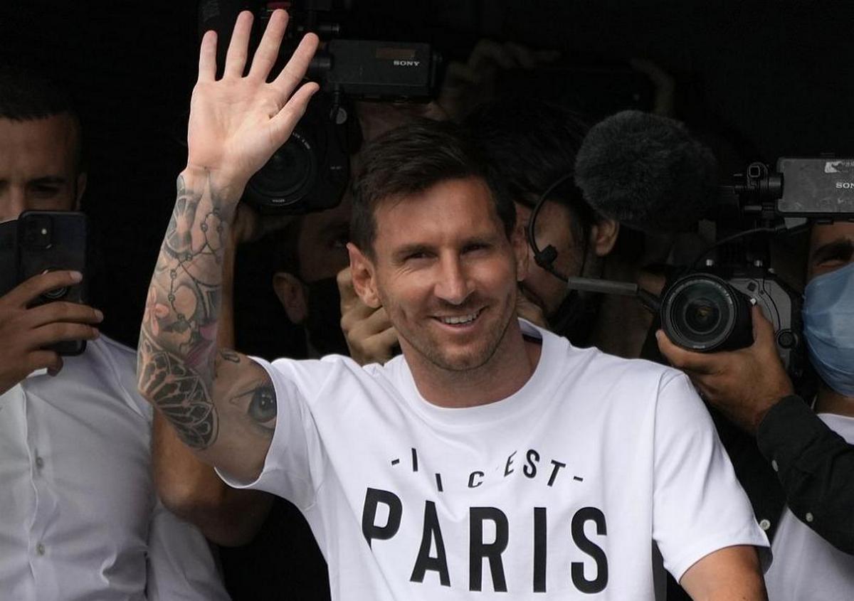 Officially: Messi moved to PSG