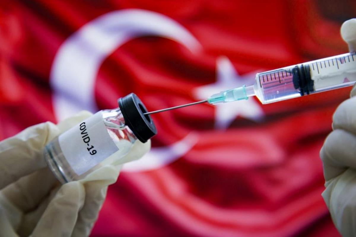 Туреччина планує публічно відокремити ввели вакцину від нещеплених
