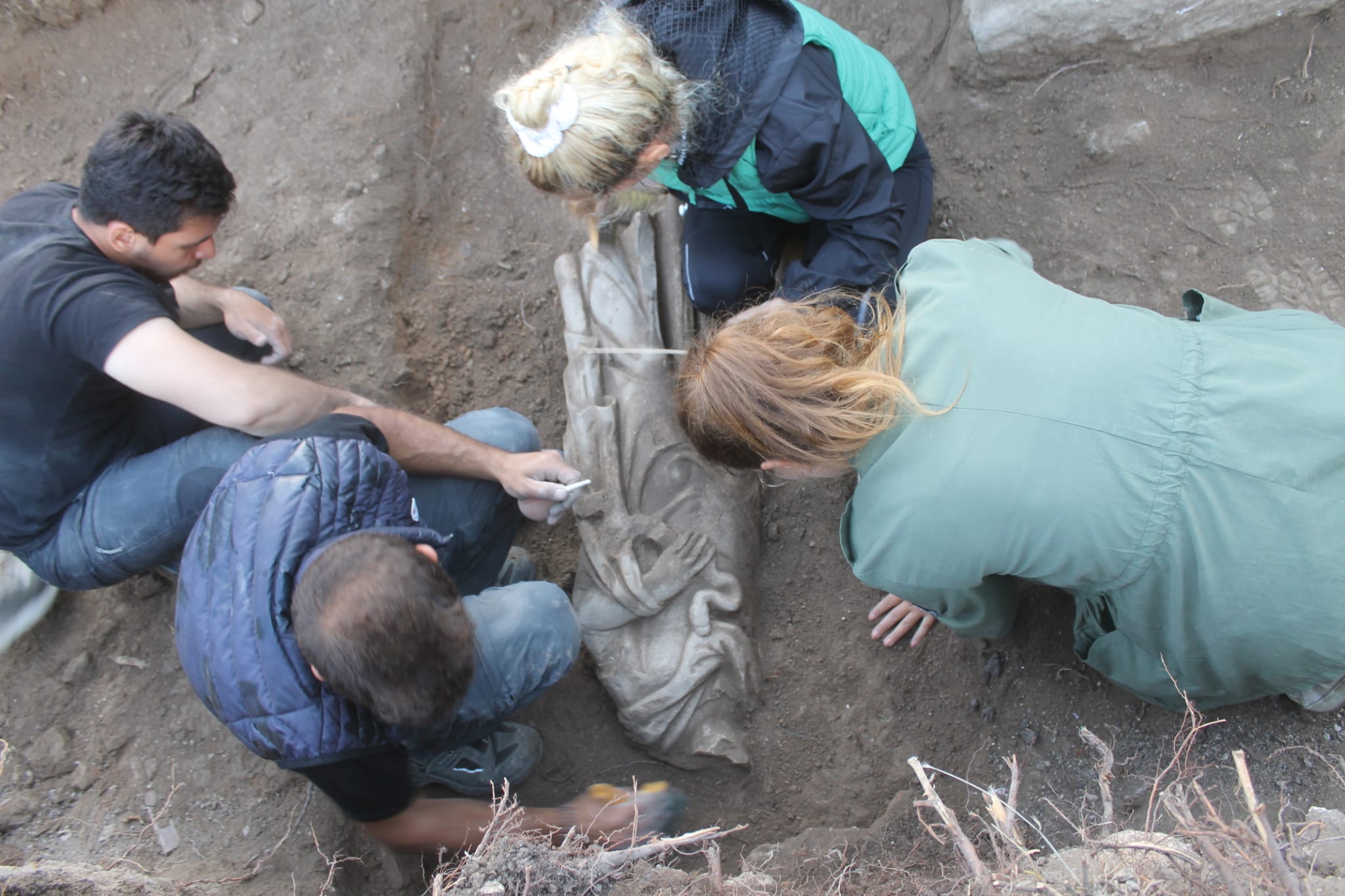 В ході розкопок в античному місті Айзаной знайдена статуя Гігієї