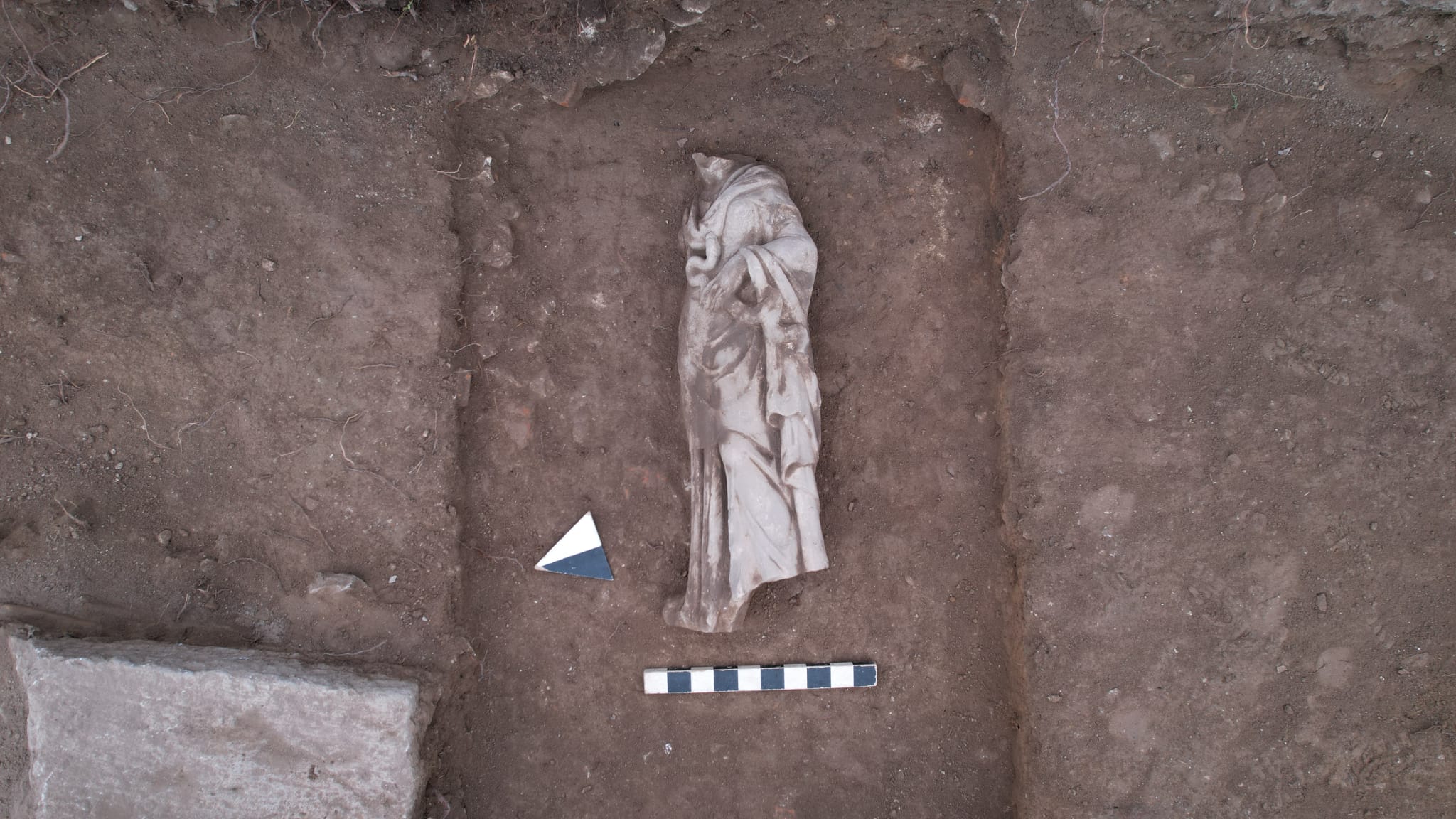 В ході розкопок в античному місті Айзаной знайдена статуя Гігієї
