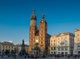 Travel to Poland on the background of COVID-19: clarification of rules and restrictions