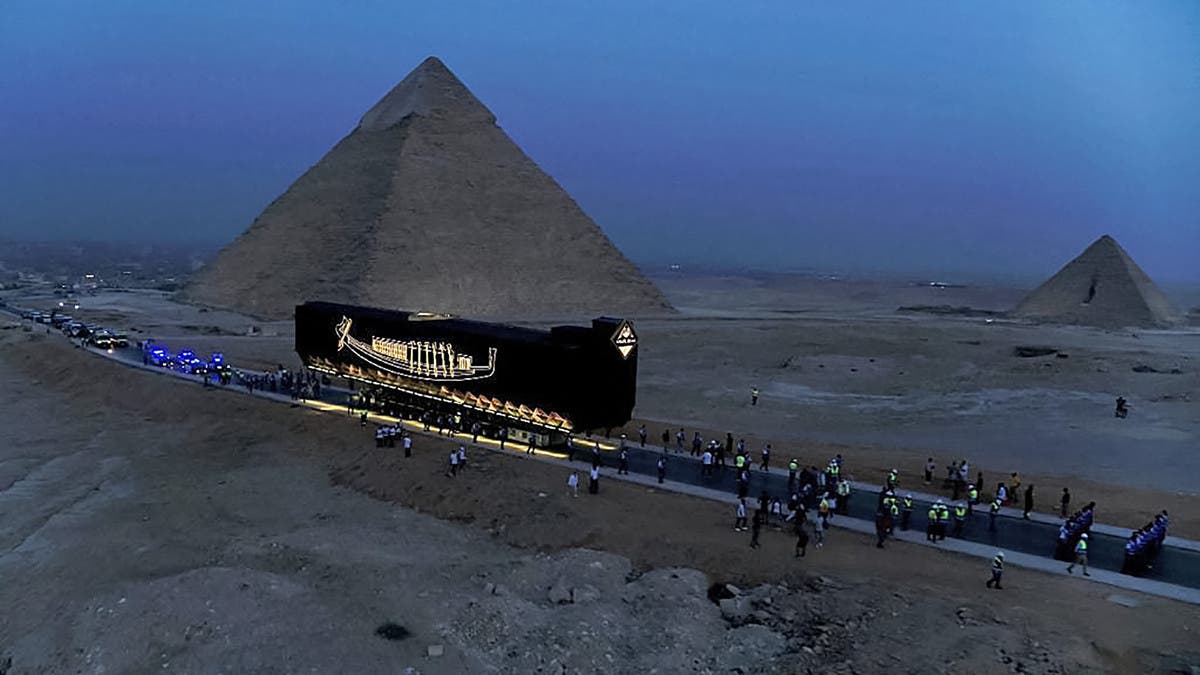 The oldest and largest Egyptian artifact was transported to the Grand Museum