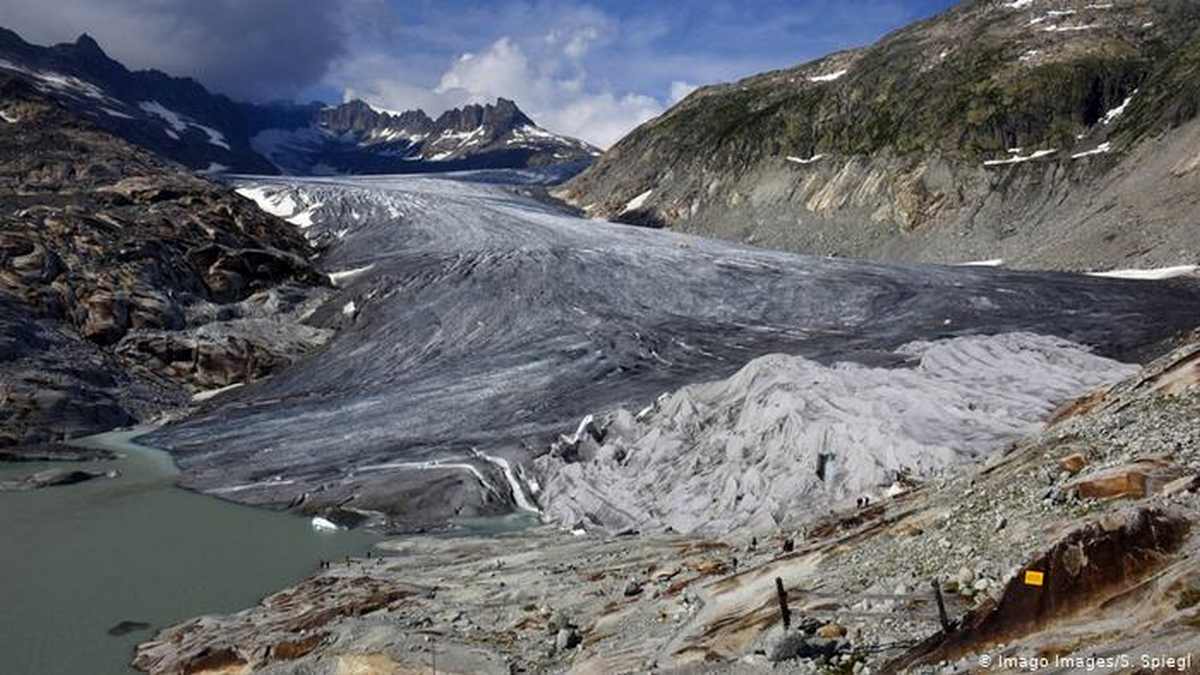 Альпійські льодовики тануть все швидше, озера ростуть, як гриби