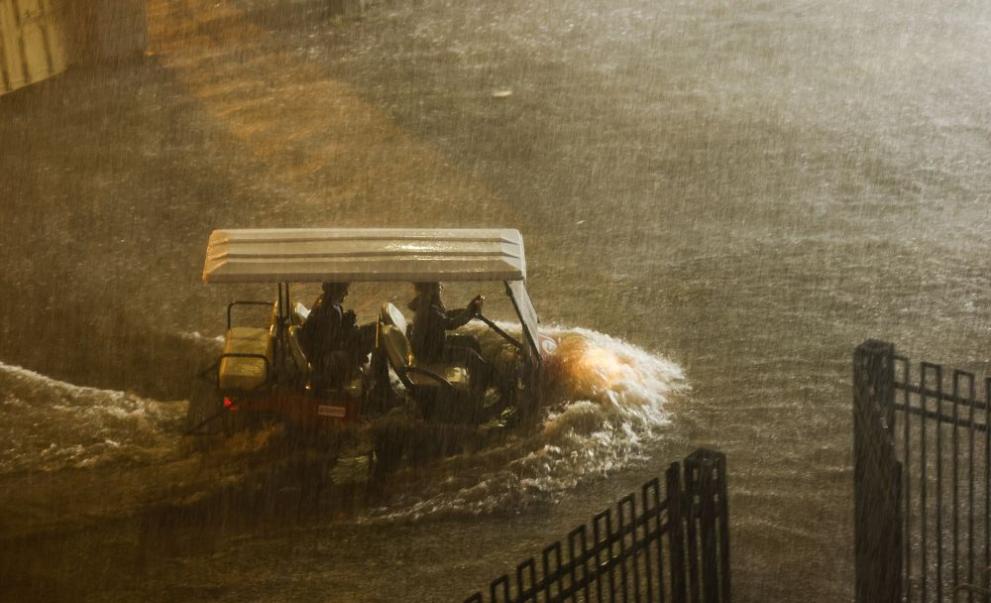 "Ida" flooded New York, many victims and missing (Photo)