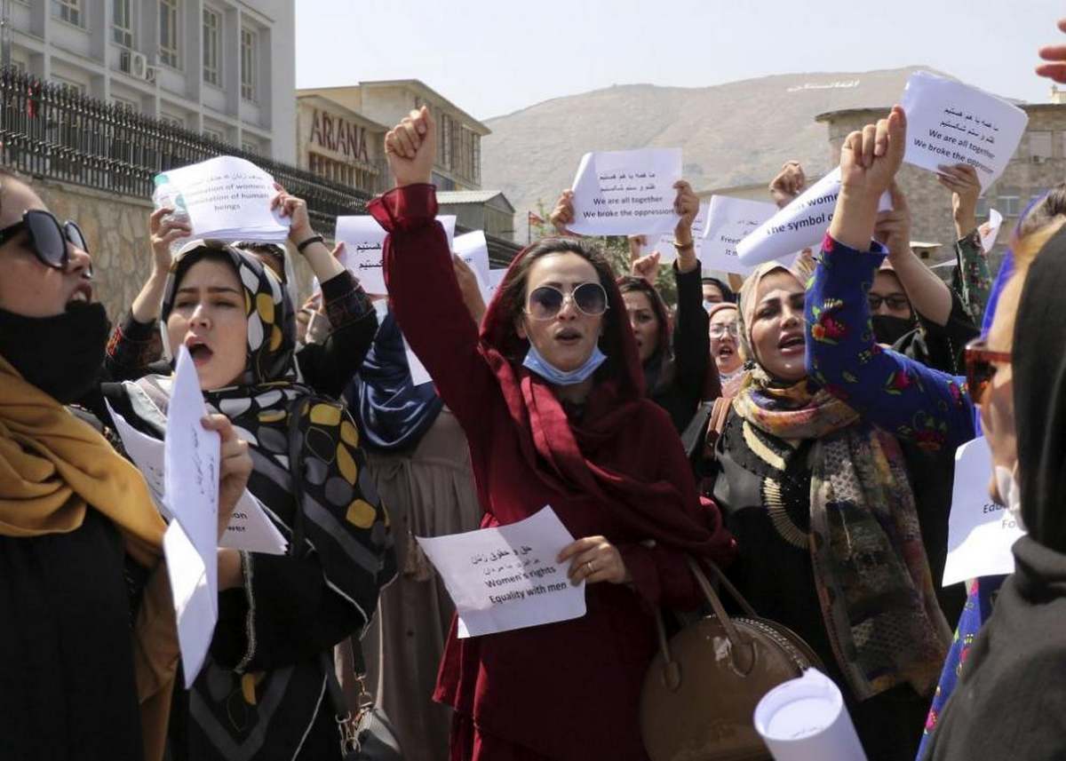Афганські жінки протестують в Кабулі на захист прав жінок