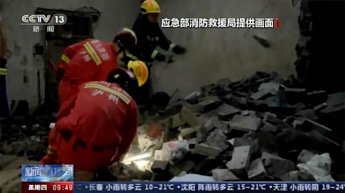 Жертвы и множество раненых в результате мощного землетрясения в Китае