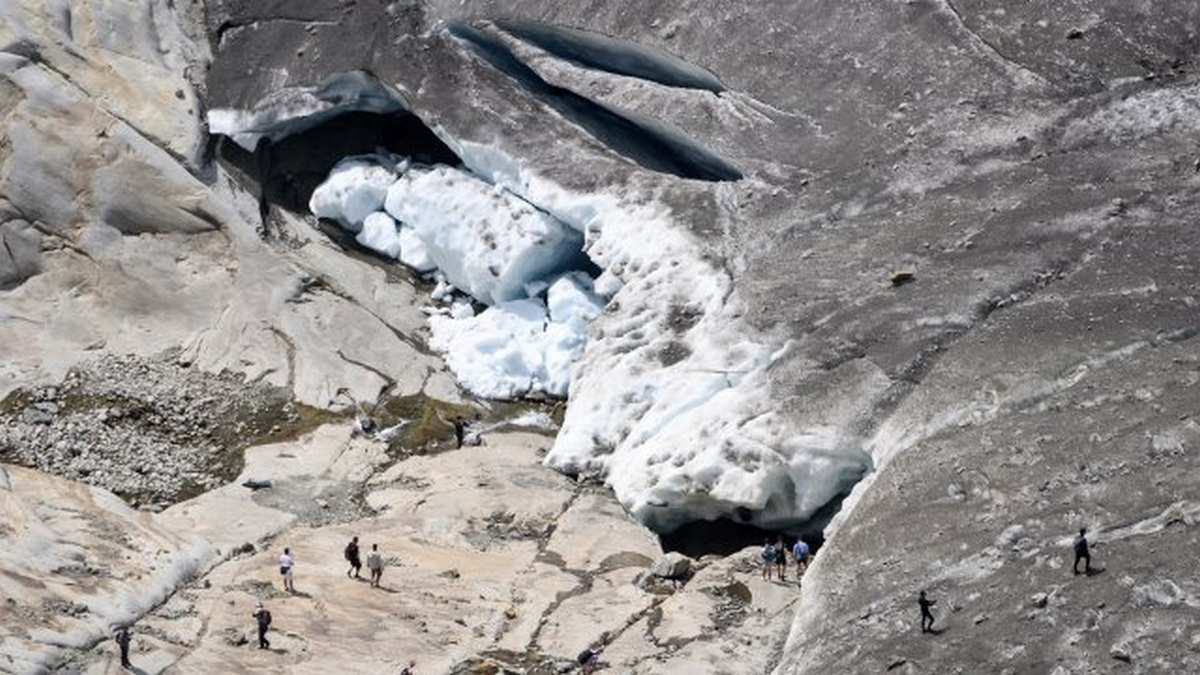 Тревога: альпійські льодовики тануть все швидше, озера ростуть, як гриби