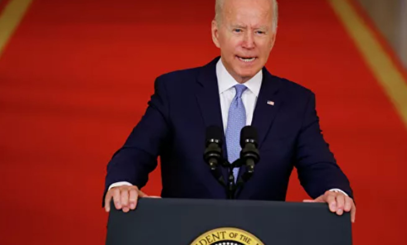 Biden was threatened with court for compulsory vaccination