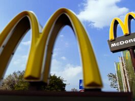 McDonald's спіймали на продажу водопровідної води
