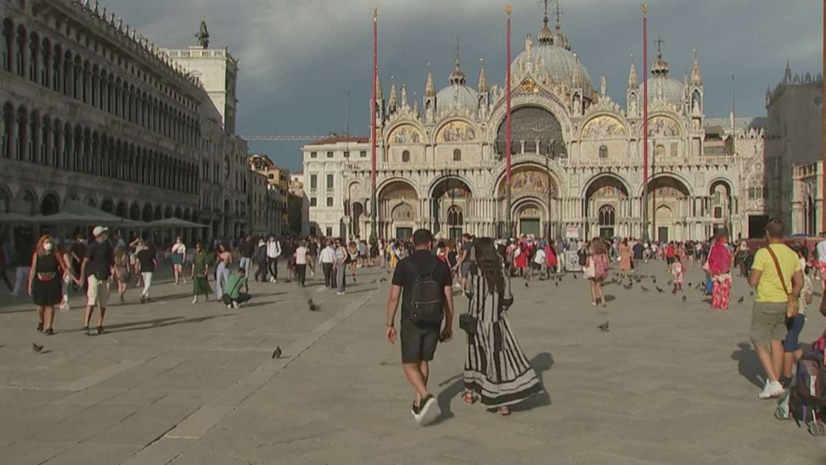 Entrance to Venice will be paid