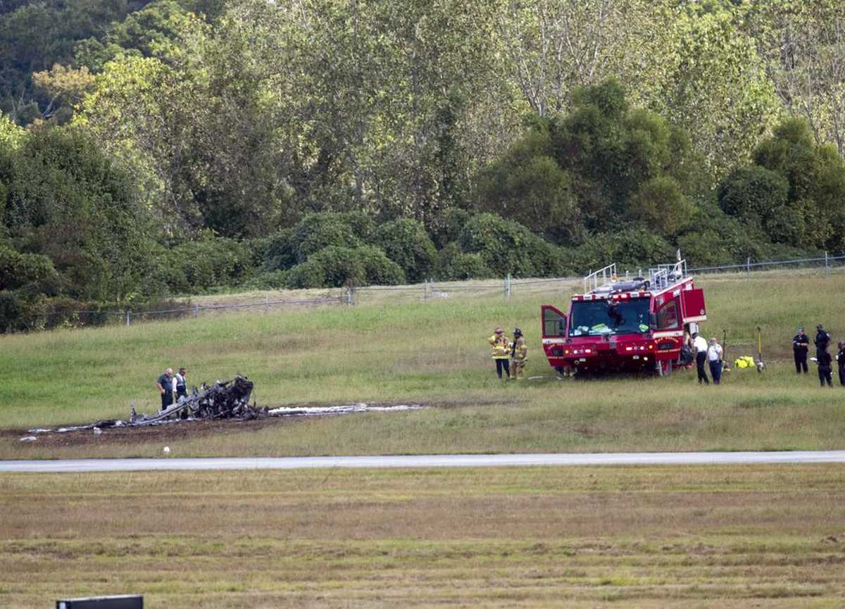 A small plane crashed in Atlanta, killing everyone on board