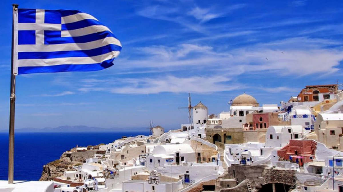 В Греции вводится мини-локдаун