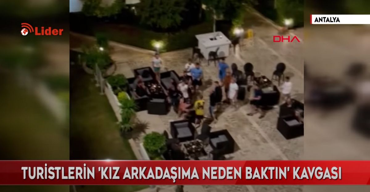 В Турции в лобби отеля произошла массовая драка между русскими и британскими туристами (видео)