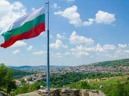 Болгарія оновила червоний список країн: Україна також зминіла колір