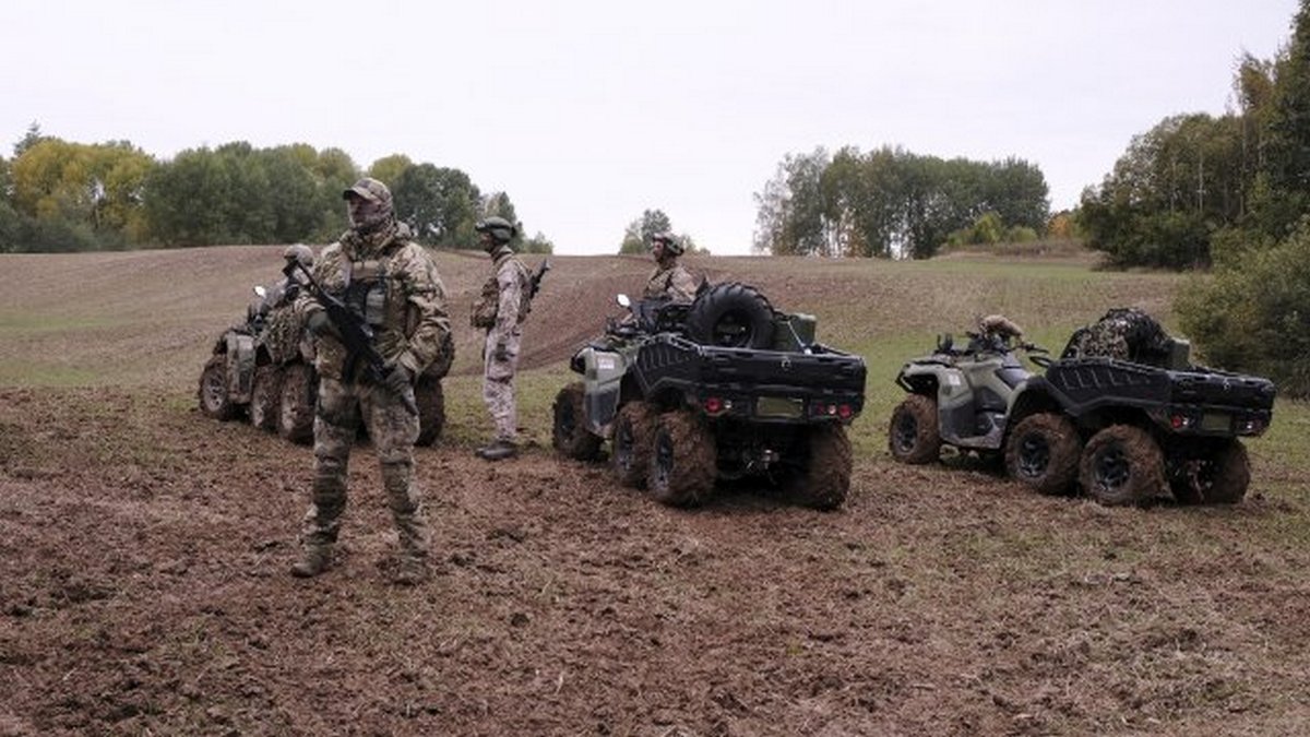 Poland is gathering troops on the border with Belarus