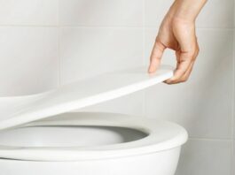 У японській лікарні протягом 30 років вживали воду призначену для туалету