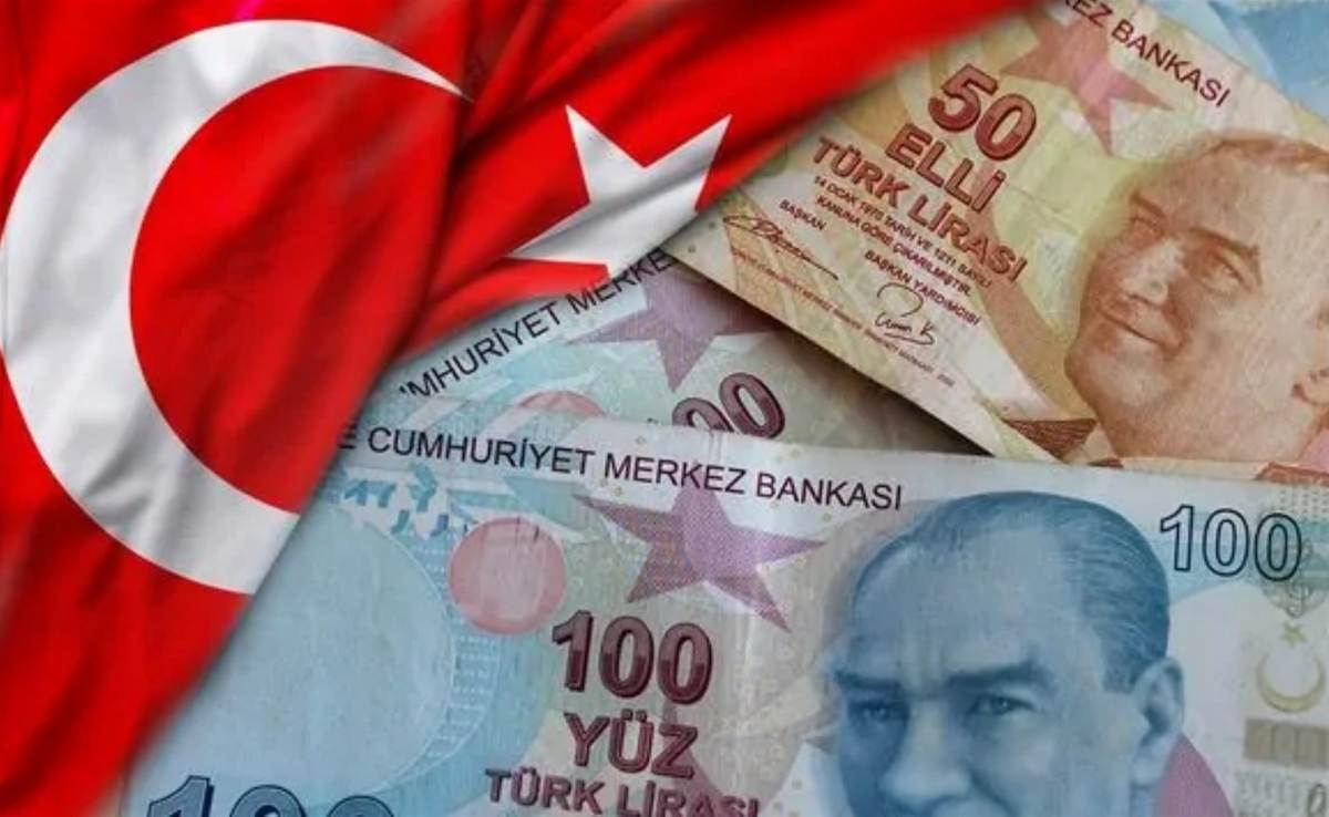 В Турции началась валютная паника: как это отразится на ценах для туристов