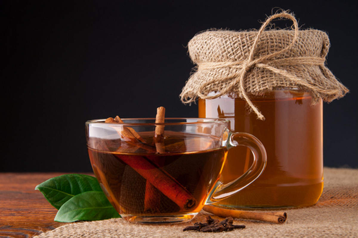 Чому домашній чай з корицею такий корисний для здоров'я?