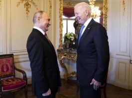 Джо Байден та Володимир Путін обмінялися попередженнями