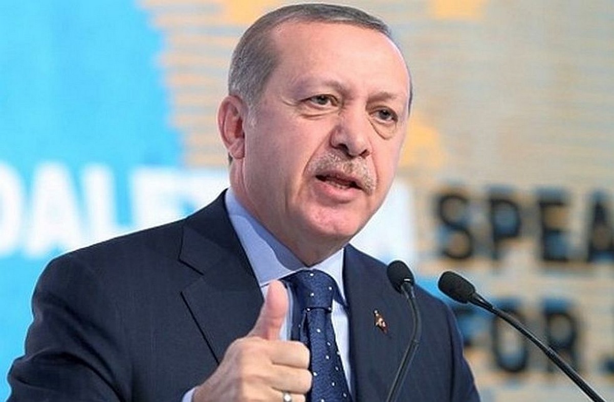 Президент Туреччини закликає громадян зберігати свої заощадження у турецьких лірах