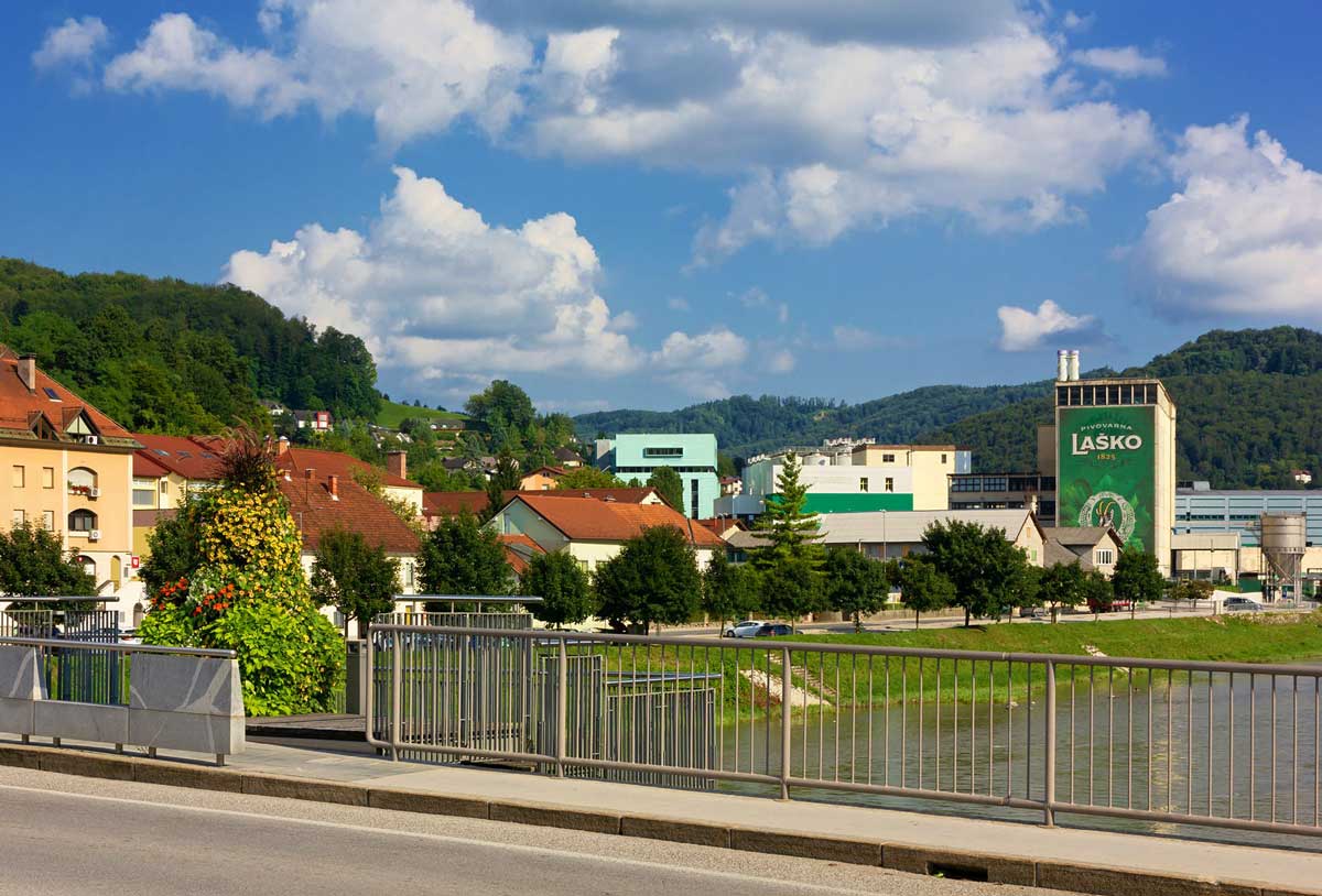 5 неймовірних та відповідальних автоподорожей Словенією