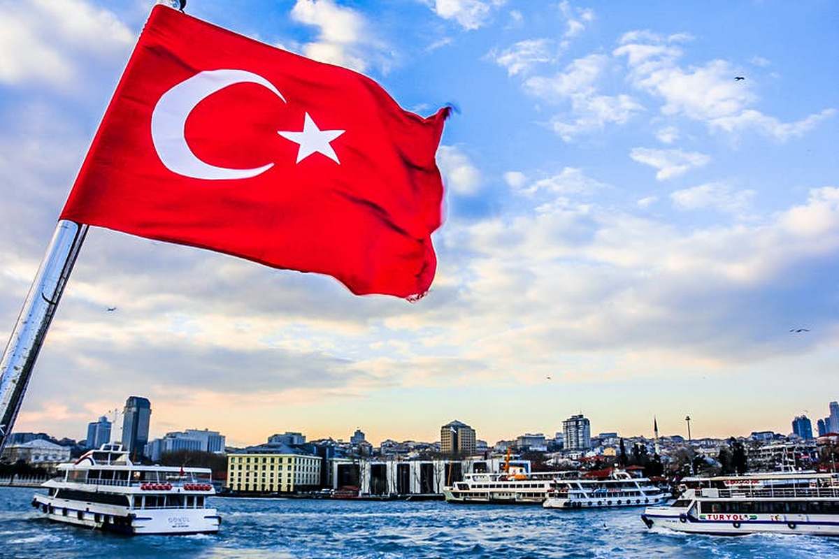 Туризм Туреччини обурився зарплатами та хоче жити як в Іспанії
