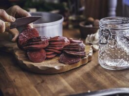Дієтолог назвала основні продукти для очищення організму