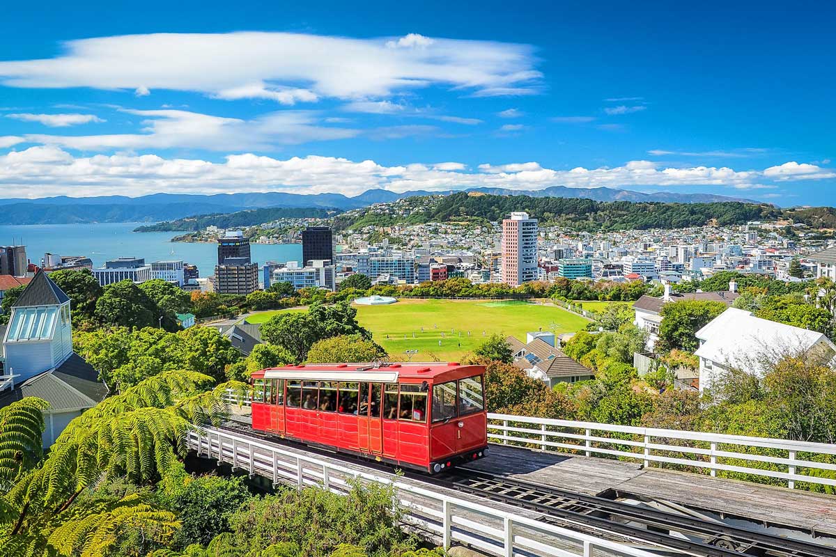 Новая Зеландия объявила даты открытия границ для туристов