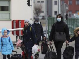Україну покинули 2,5 мільйона біженців