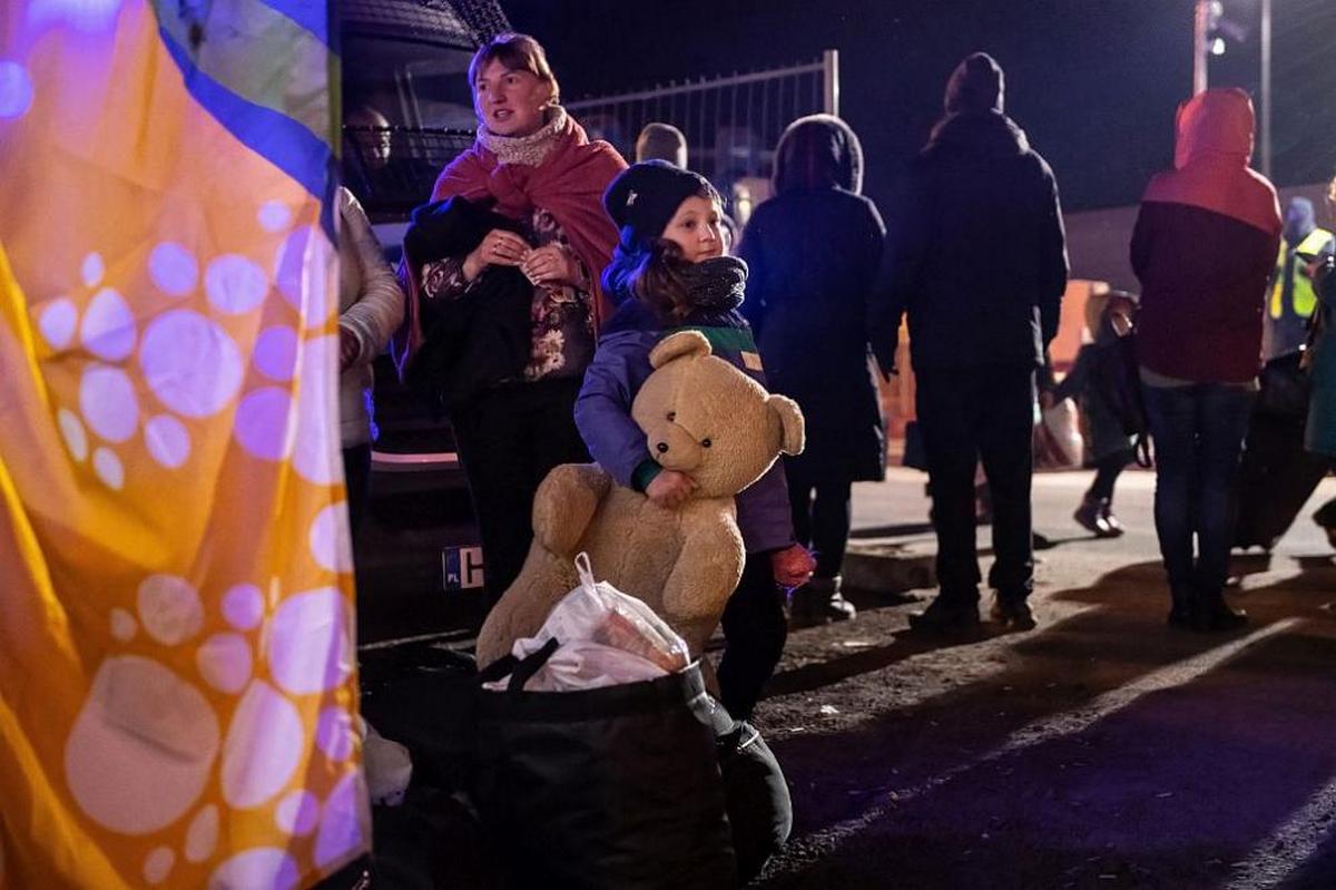 Тисячі українців евакуйовано з міста Бориспіль, поряд із яким знаходиться міжнародний аеропорт