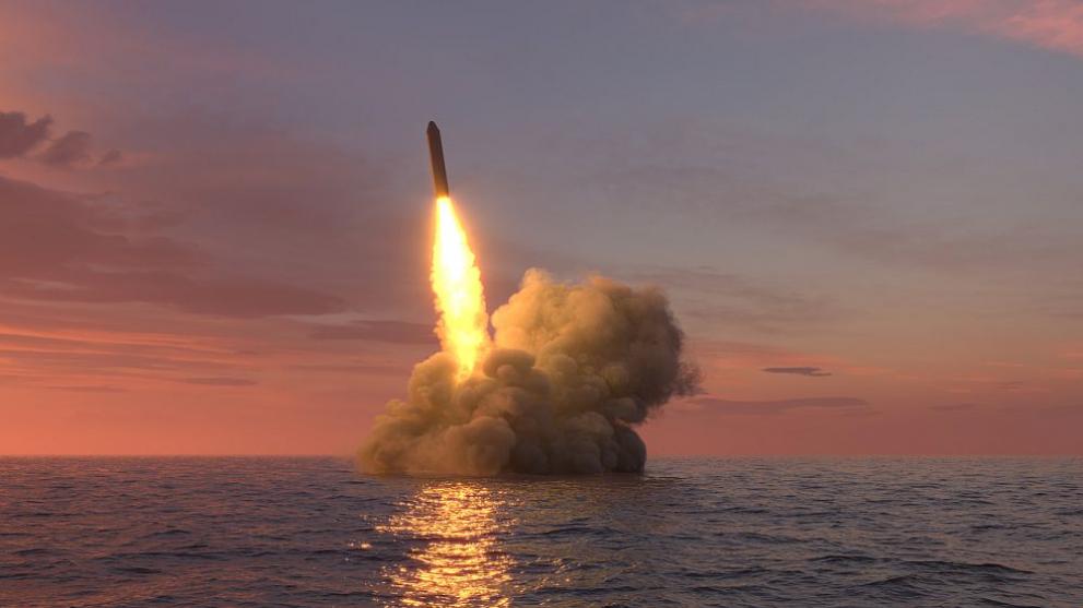 Сеул оголосив про успішне випробування своєї першої твердопаливної ракети