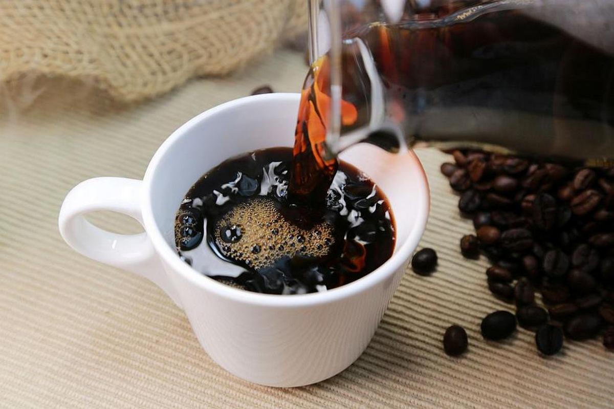 Дієтологи: Чорна кава допомагає схуднути