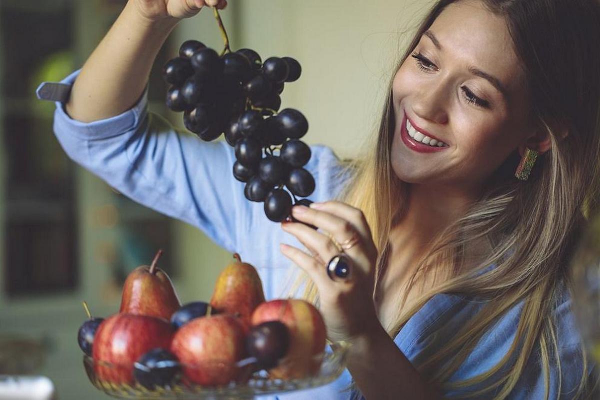 Лікар назвав фрукти, вживання яких сприяють набору ваги
