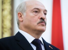 Білорусь розплачується за російську агресію: Дорого залишитися з Путіним