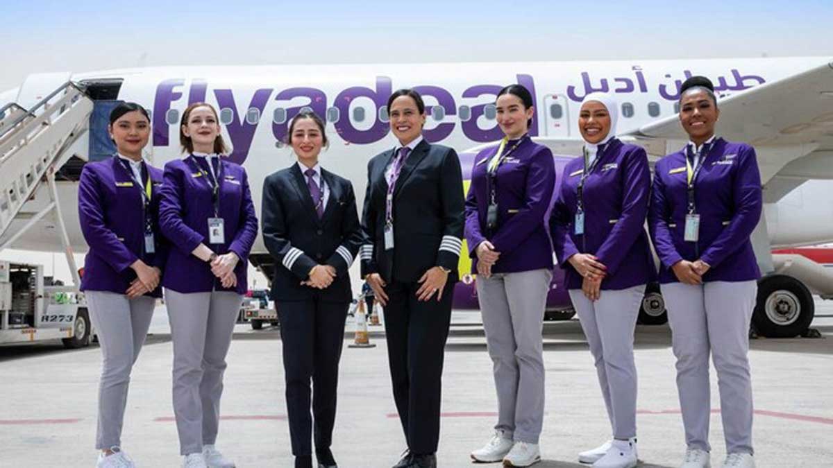 Саудівська авіакомпанія здійснила перший рейс із повністю жіночим екіпажем